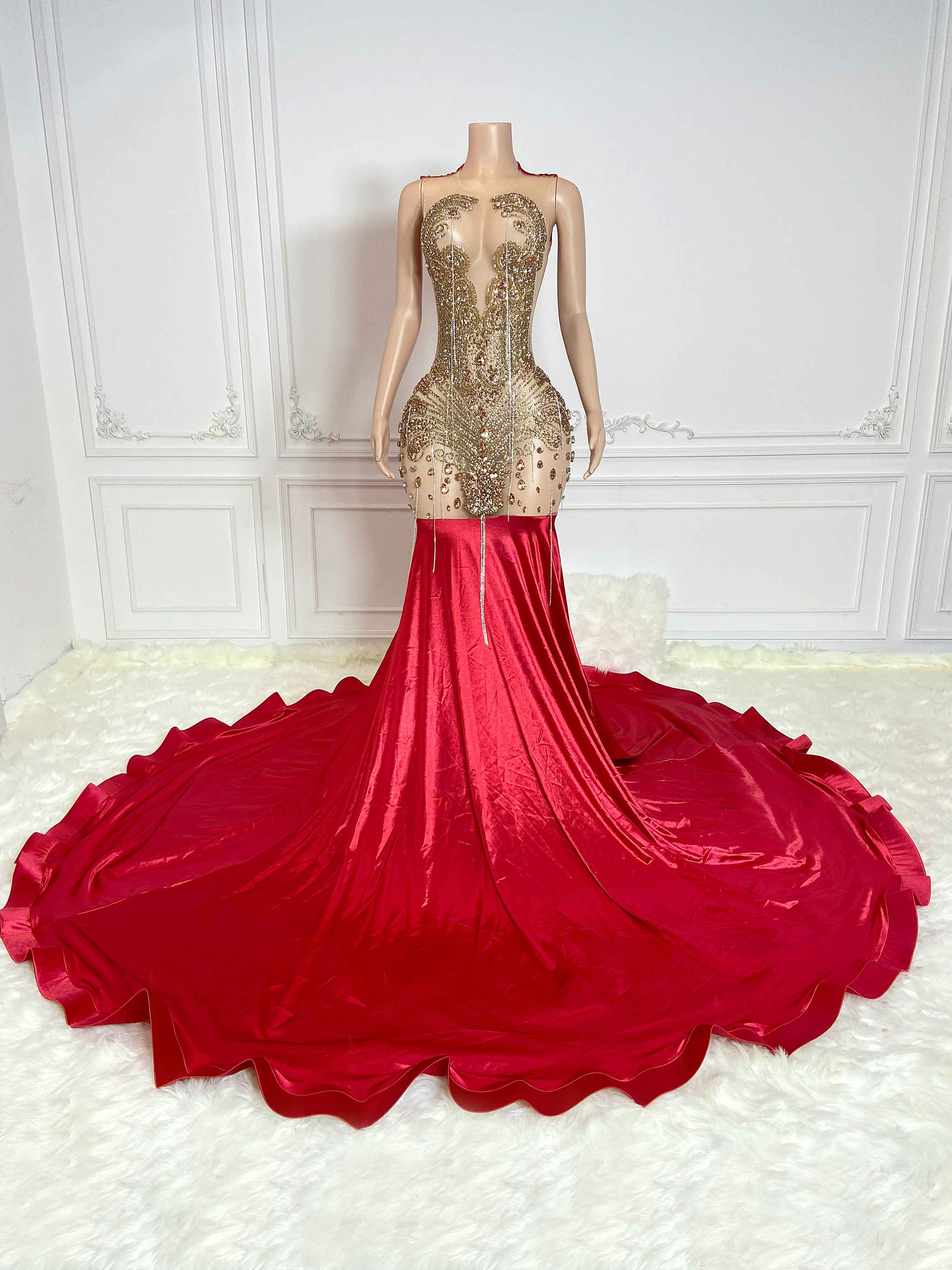 Buy Breathtaking Red Sleeveless Ballgown Wedding/debut Dress With Cathedral  Train or Tiered Skirt Online in India - Etsy