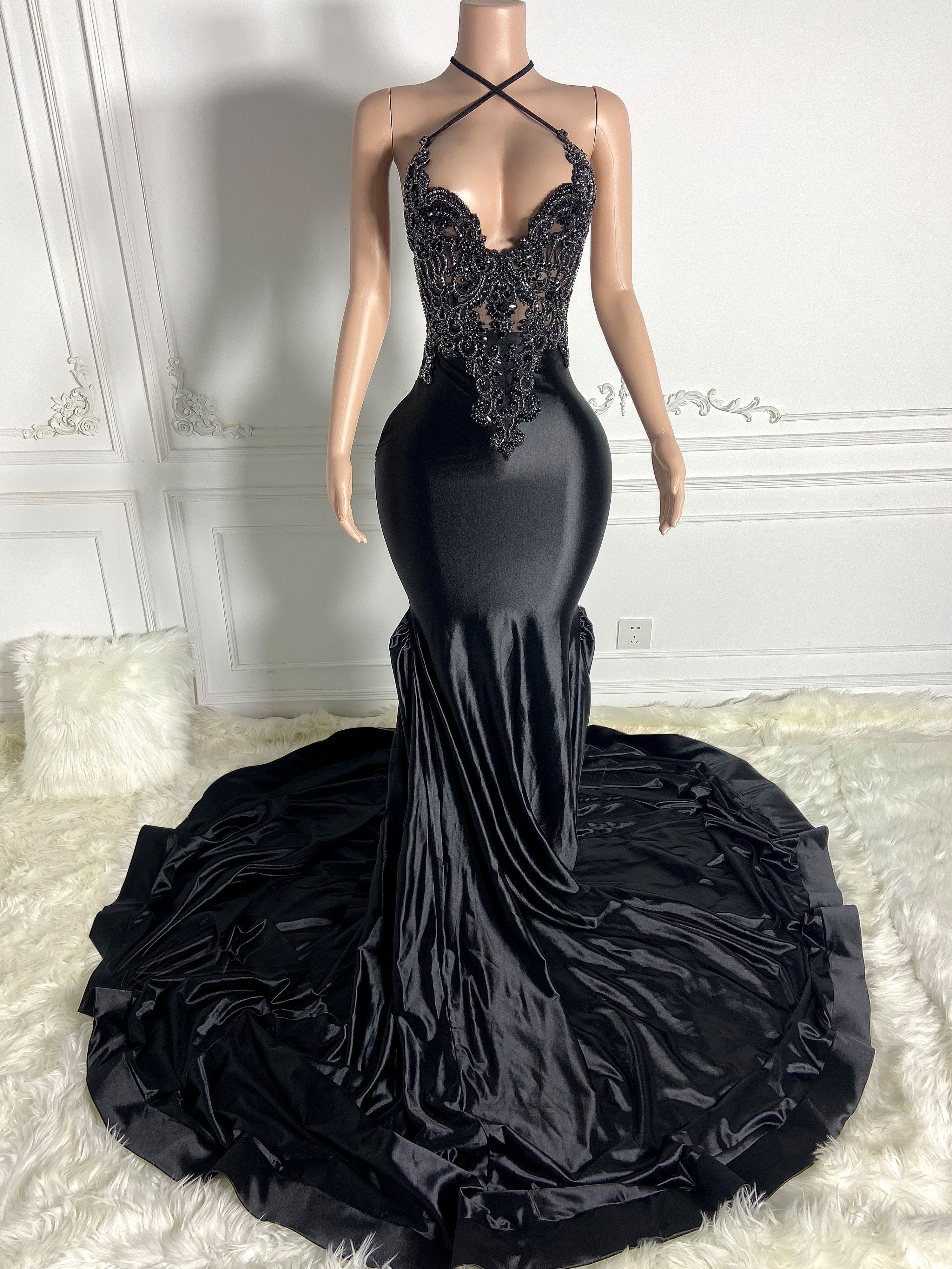 Black Backless Elegance Gowns