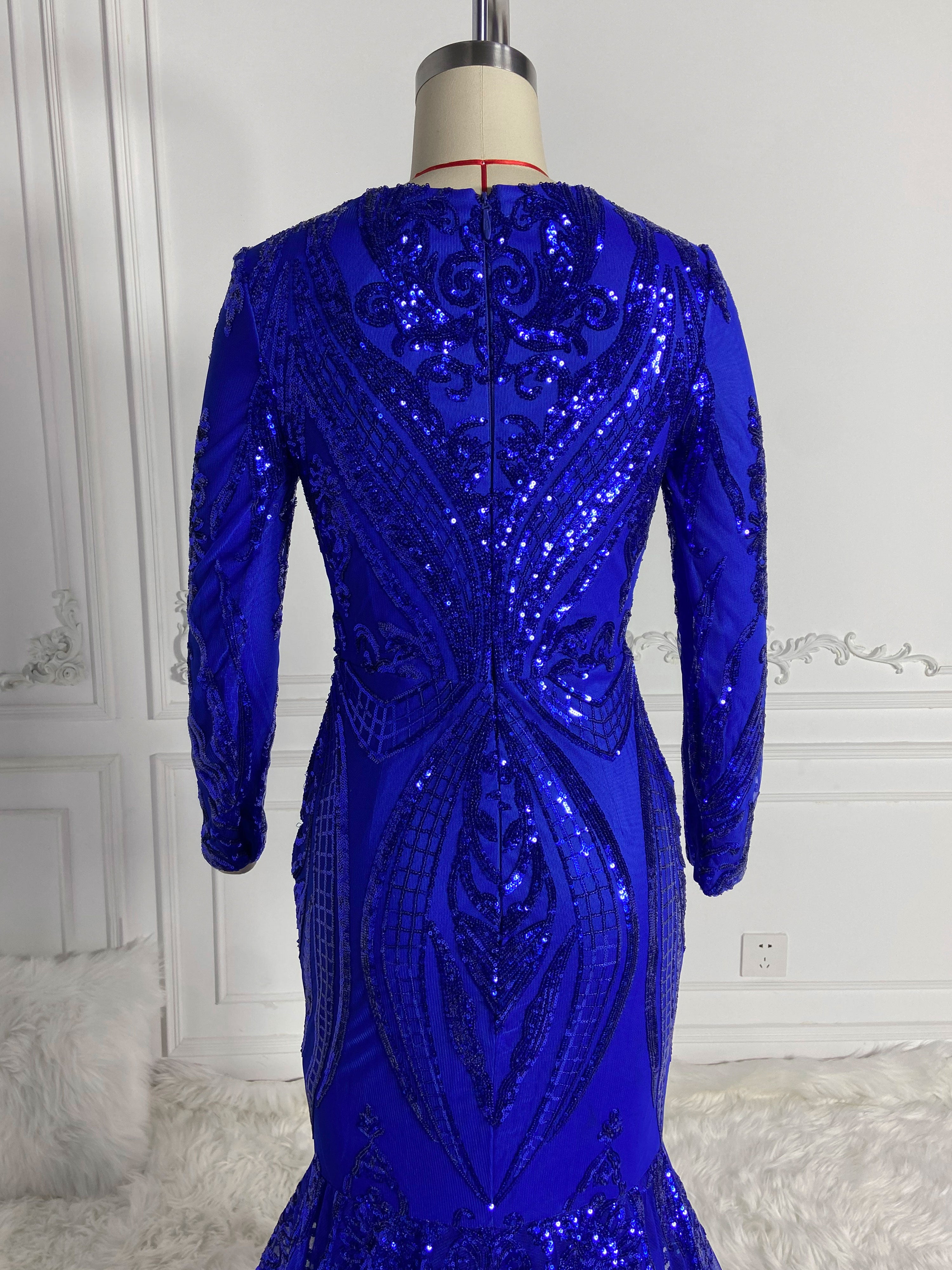 Royal Blue Round Neck Gowns